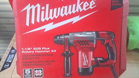 Milwaukee Hammer Drill  New. 5268-21