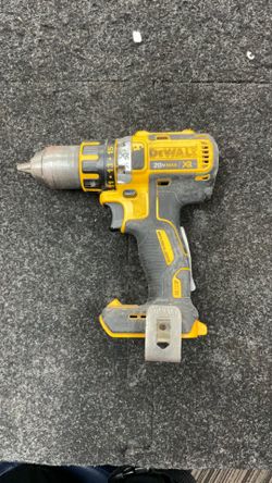 Dewalt cordless drill DCD790