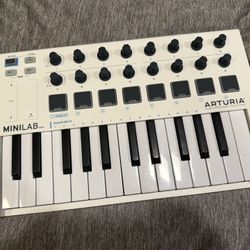 Arturia MiniLab MKII White – $50