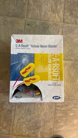 3M earplugs case