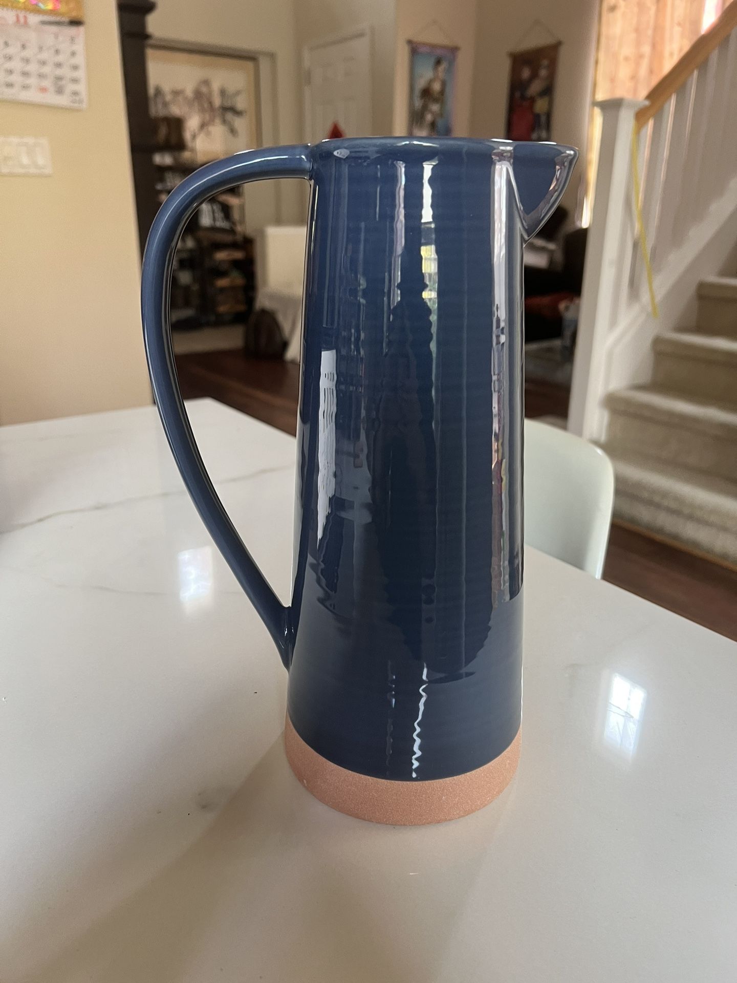 EVERYDAY HOME ESSENTIALS DENIM STONEWARE COLLECTION 70 OZ PITCHER PRICE NEGIOTABLE NEVER USED OPENED TO TAKE PHOTOS