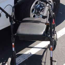 Nova  4 Wheelchair 50