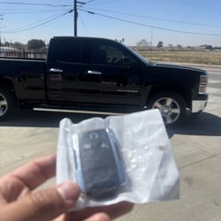 Llaves de autos / car keys and remotes