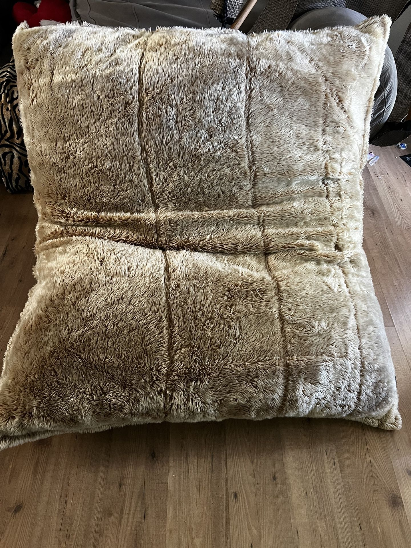 Lovesac Pillowsac With Rocker