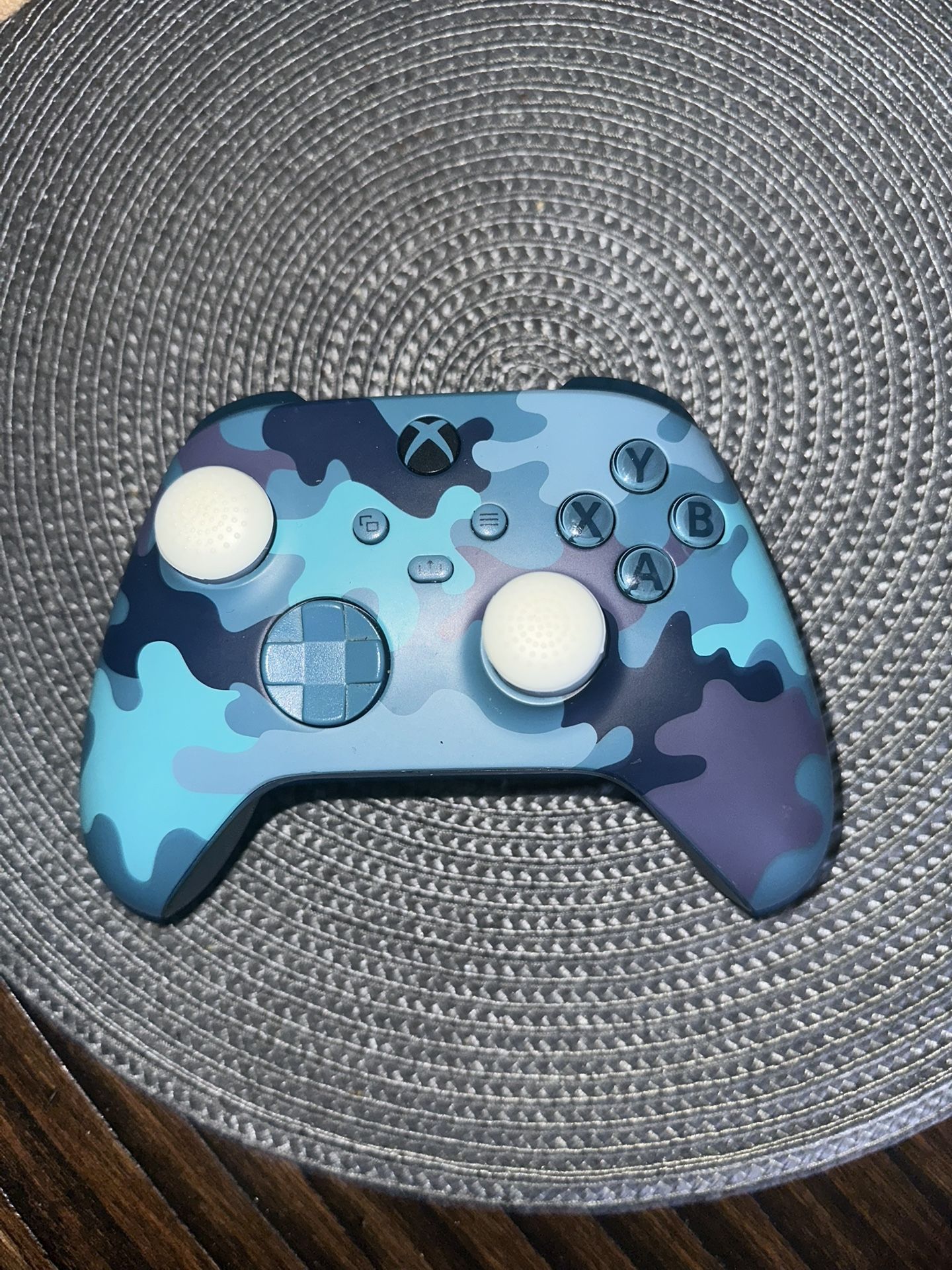 Blue Camo Xbox Controller 
