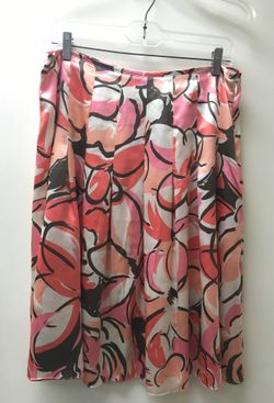 Size 12 skirt new with tag