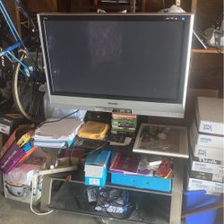 Panasonic 50 Inch Flat Screen +Comes With Stand