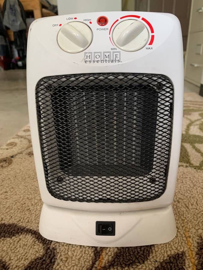 Home Essentials Rotating Space Heater