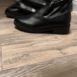 Black knee High Boots