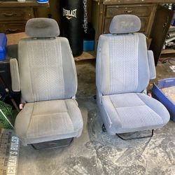 Toyota Front Seats
