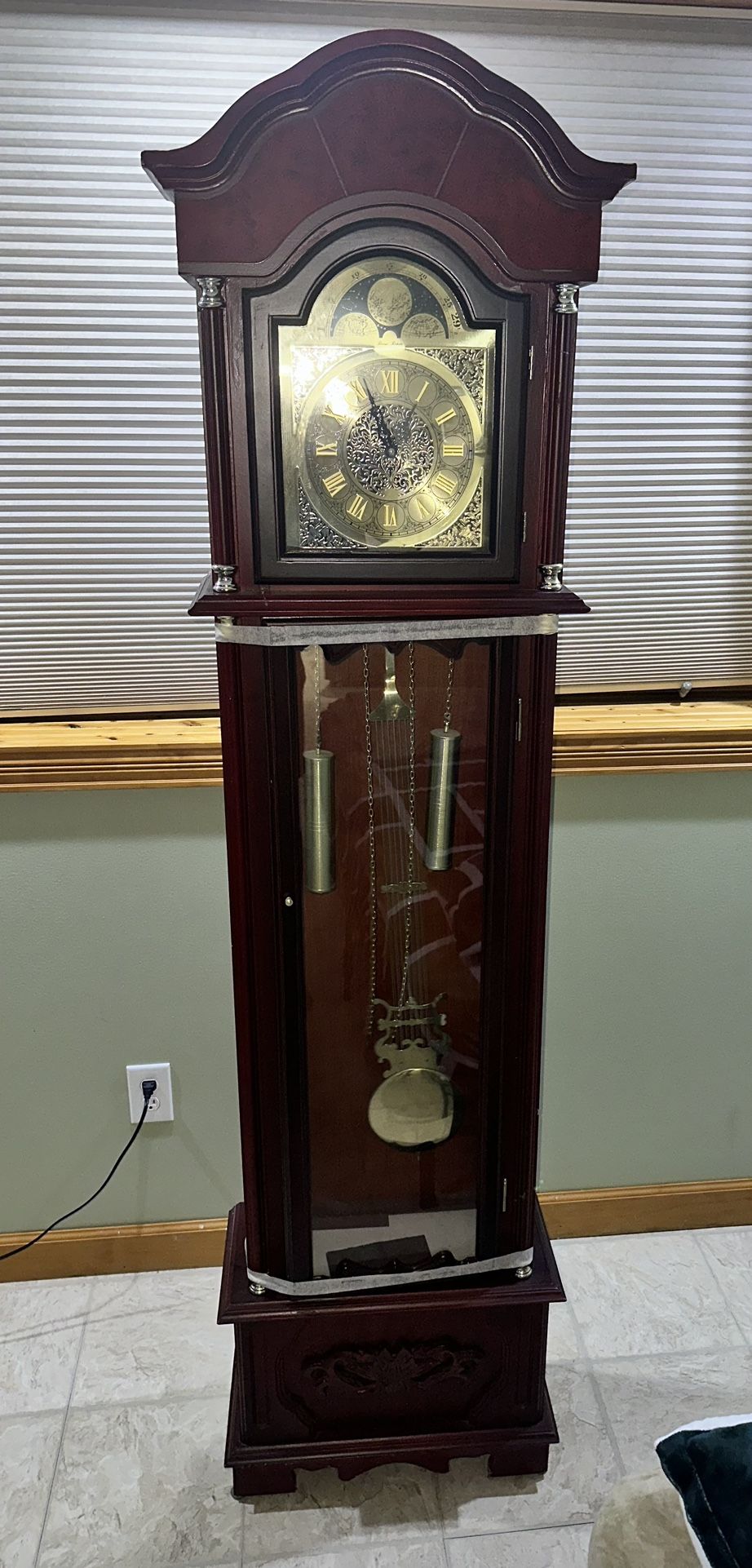 Used Daniel Dakota Grandfather Clock (Good Condition)