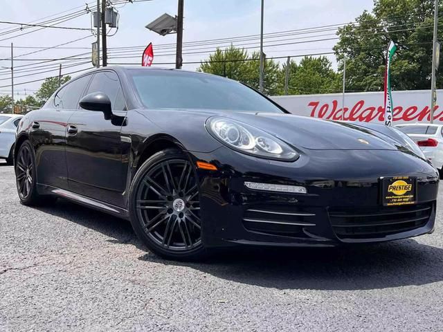 2015 Porsche Panamera