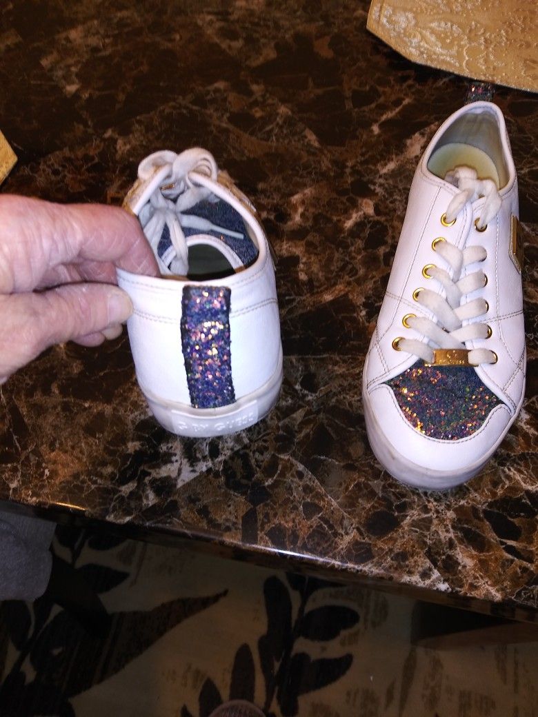 Guess Leather Tennis Shoes