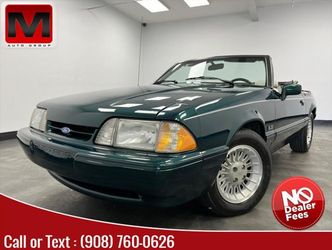 1990 Ford Mustang