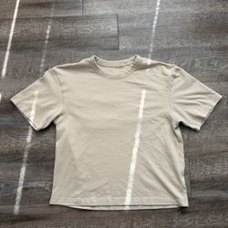 Gap Tee