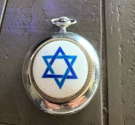 Rare Vintage Molnija Judaica Pocket Watch