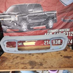2015 Jeep Grand Cherokee Grill Parts