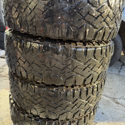 LT285/75R18  10 ply 4 used tires good year wrangler 