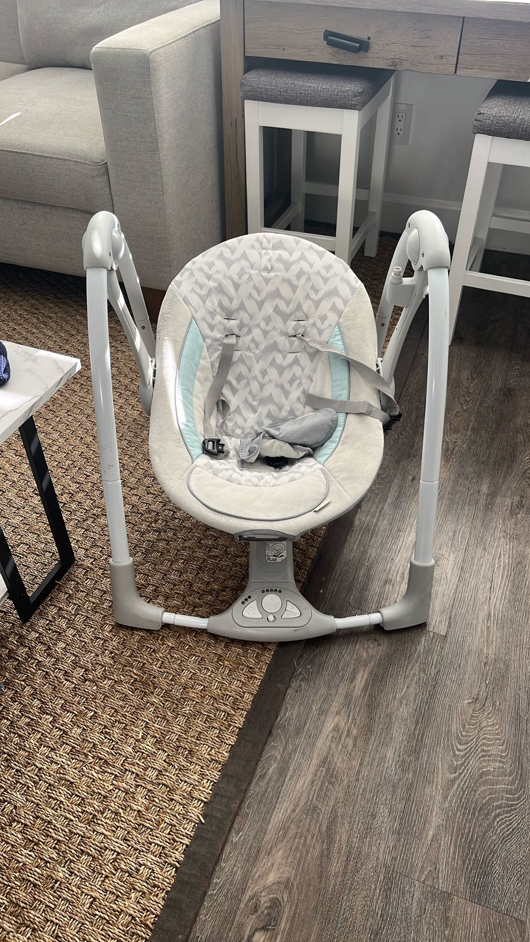 Baby Swing + Baby Bathtub