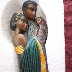 Parastone Mahogany Princess "Family" Man, Woman, & Baby Figurine 538167