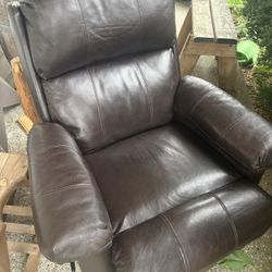 Recliner 