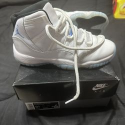 Air Jordan 11 Size5.5 GS