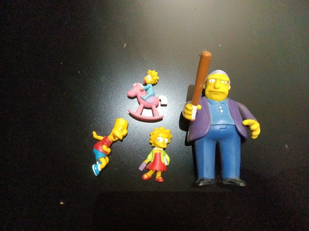 Simpsons Figure's Bart Lisa Maggie Fat Tony W/Bat