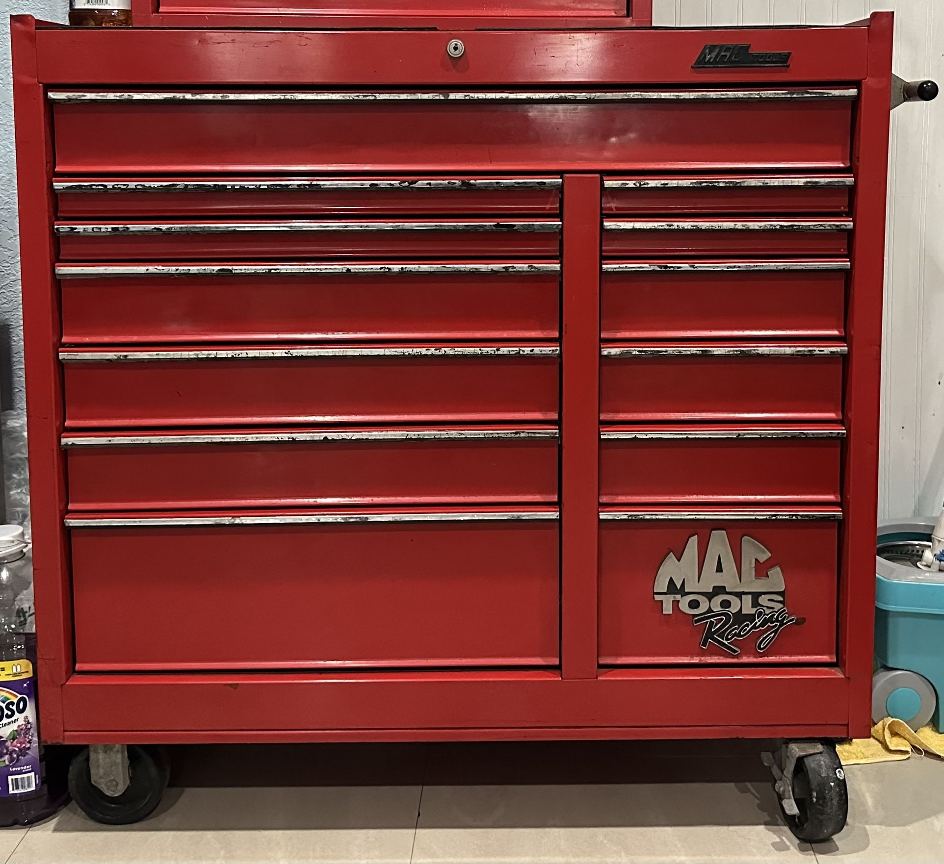 Mac Racing Tool Box With Key