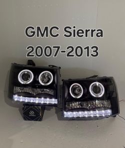 GMC Sierra 2007-2013 Headlights