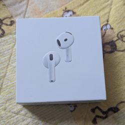 Apple Airpods 4 noise Cancelling 