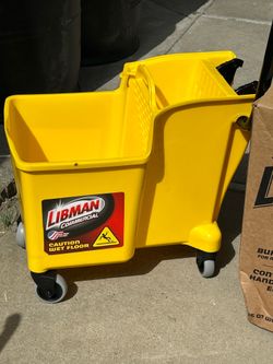 Libman mop bucket with wringer