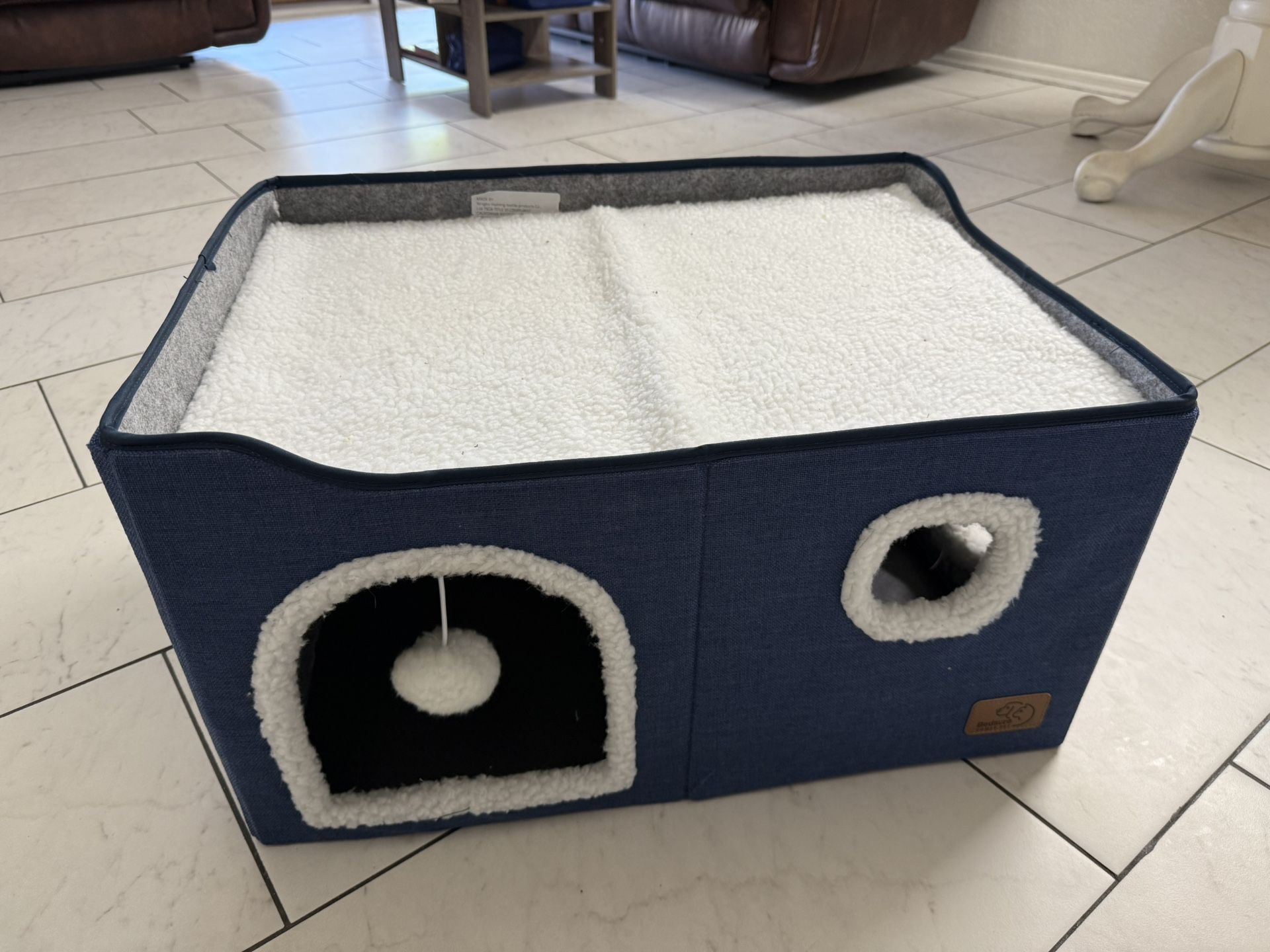 Cat Bed/Room