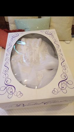 Wedding dress