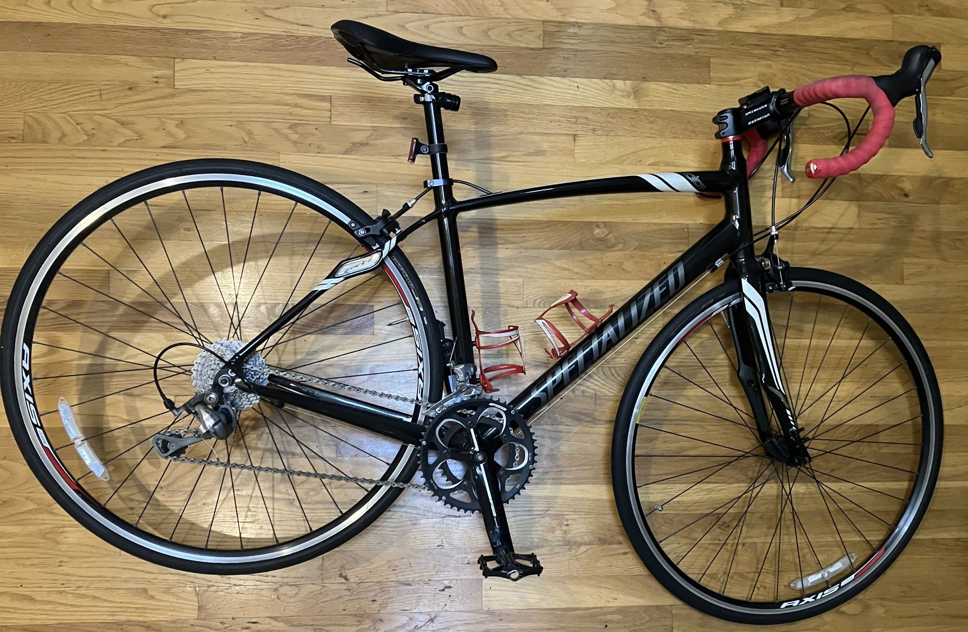 Specialized Dolce Road Bike with Accessories
