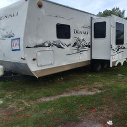 Rv 2007 28 Feet. Dinaly 