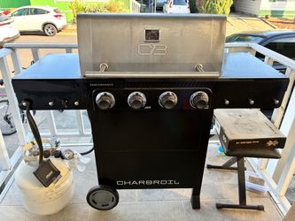 Char-Broil Performance 4-Burner Gas Grill