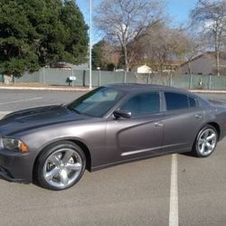 2013 Dodge Charger~Runs Good V6 Automatic Smogged Registered 2026
