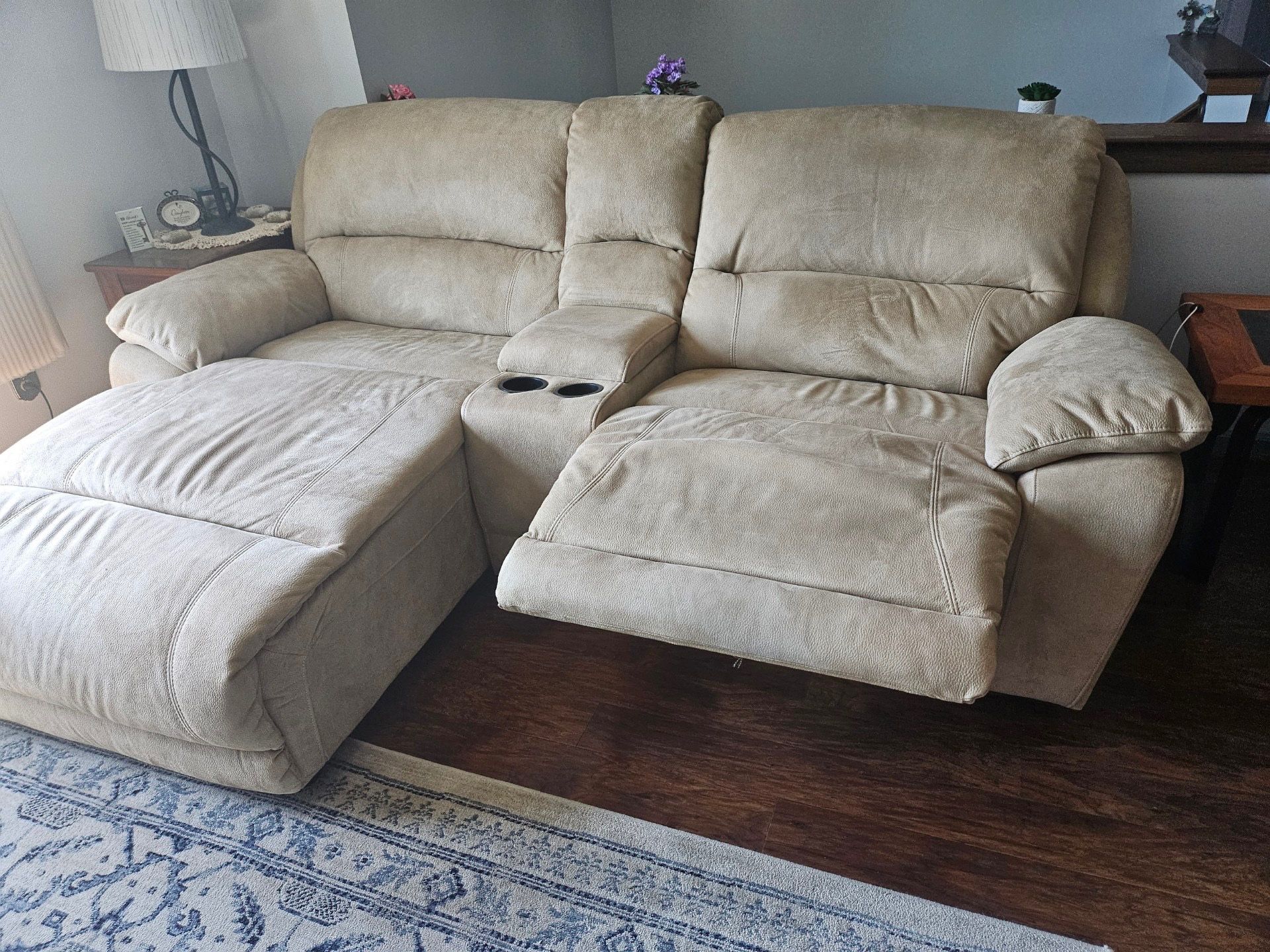 Extremely Comfortable Suede Recliner Set