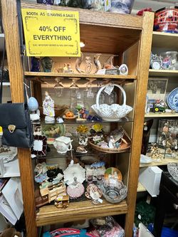Antiques Vintage & Trinkets 40% off