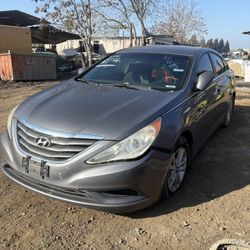 2011 Hyundai Sonata Part Out 0145