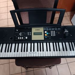 Piano Yamaha