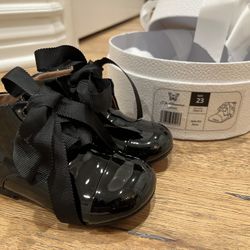 Toddler Girl Booties Black Patent Leather EU 23 / US 7 - AGE OF INNOCENCE