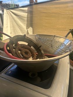 Discada pan and burner
