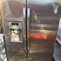 GE refrigerator fridge