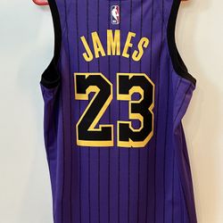 LeBron James Lakers Nike Jersey Size Medium New