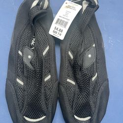 Men’s Water Shoes Brand New