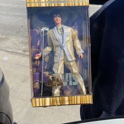 Elvis Presley Collector Edition