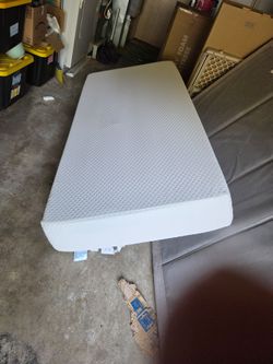 TWIN XL MATRESS