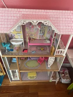 Doll House