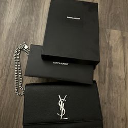 Saint Laurent